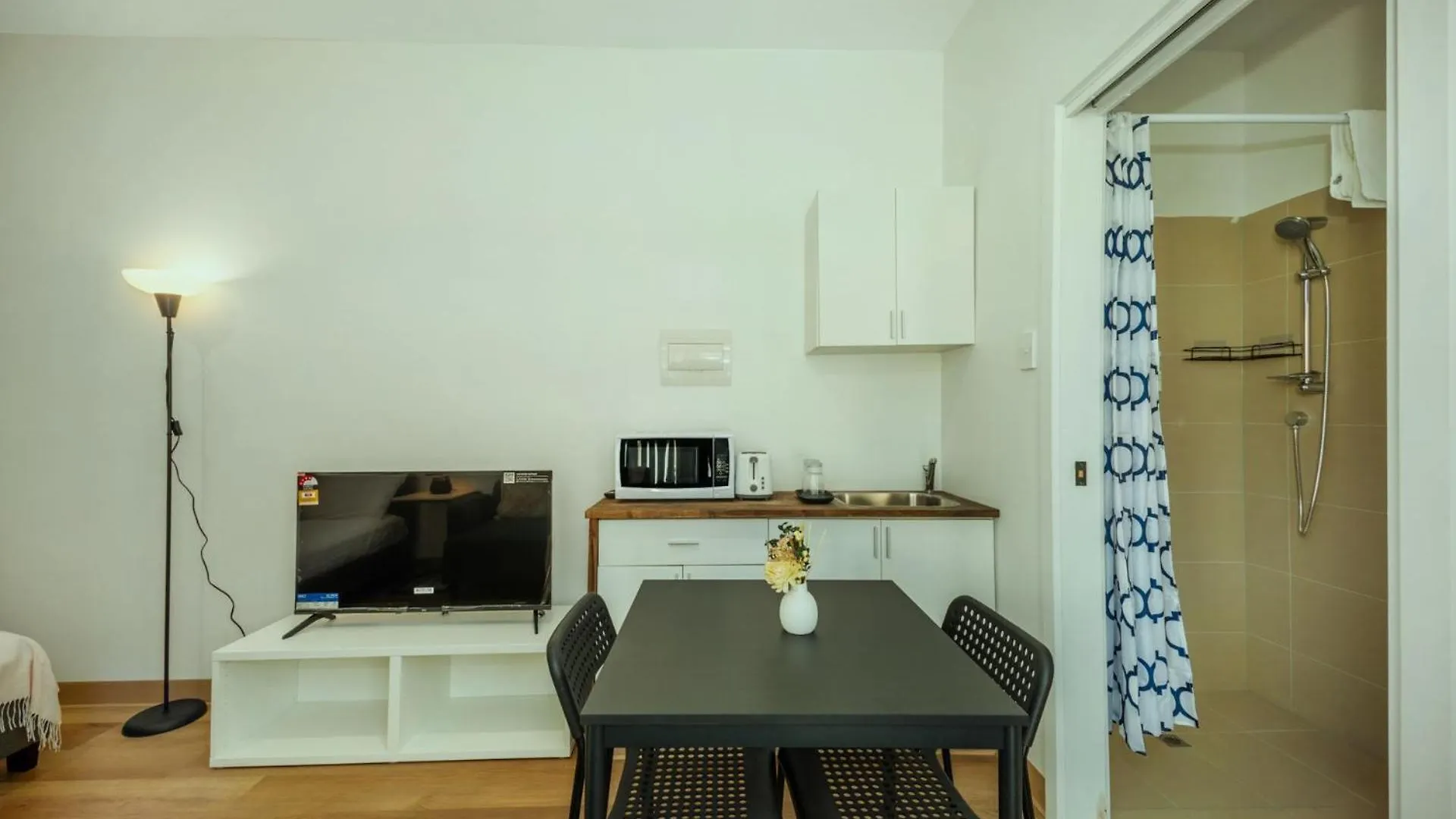 Stellar Residence #2 애들레이드 0*,